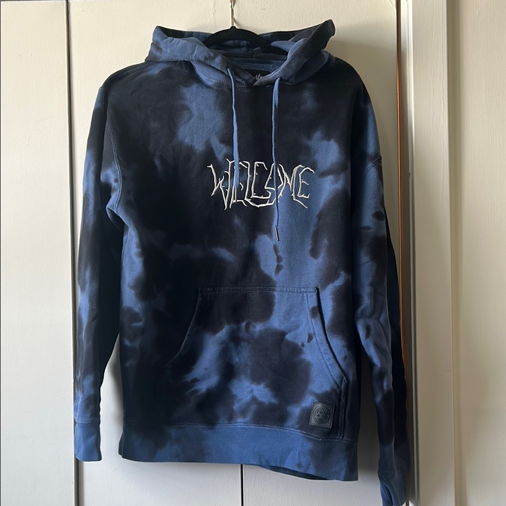 Blue Tie-Dye Pullover Sweater with Hood